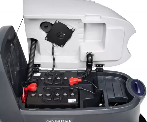 Nilfisk SC530 53 BD GO Full PKG önjáró padlótisztító gép (akkumulátor + töltő + kefe)