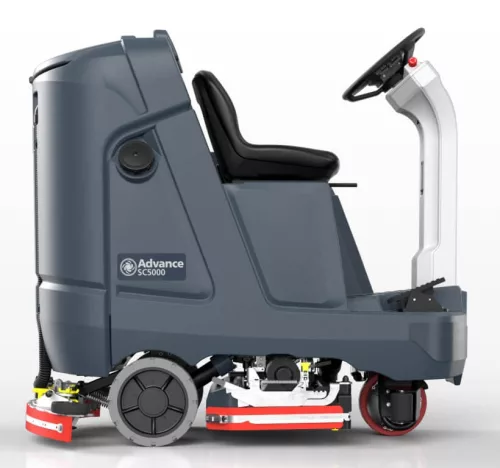 Nilfisk SC5000 860D vezetőüléses padlótisztító (kefe, padtartó, akku, töltő)