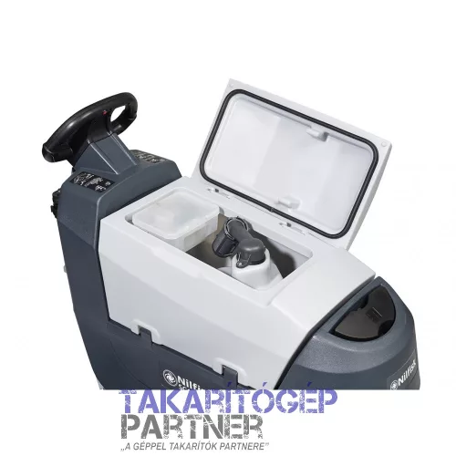 Nilfisk SC401 43B FULL PKG akkumulátoros padlótisztító gép (akku, töltő, kefe, padtartó, szívógumi)