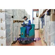 Eureka E65 E75 E83 vezetőüléses ipari padlósúroló gép hipermarket kiskereskedelem takarítás