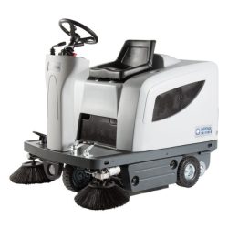 Nilfisk SR 1101 B seprőgép (akku+töltő+kefe)